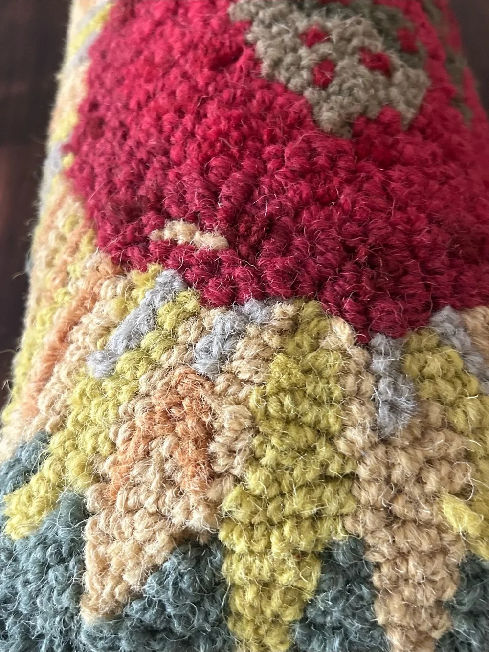 Chandler 4 Corners Hooked Wool Sunflower 162 Lumbar Pillow Laura Megroz Lumba